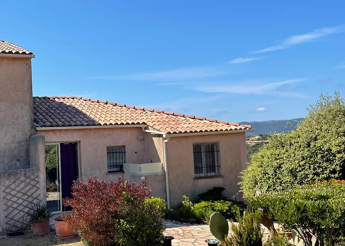 Дом отдыха Bell'am Corse Порто-Веккьо